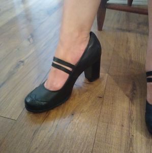 Black Clark's 8.5 vintage style